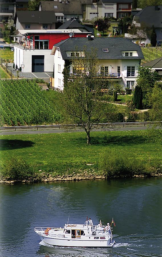 Weingut Bernd Hermes Kröv Exteriér fotografie
